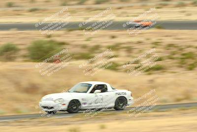 media/Jun-01-2025-CalClub SCCA (Sun) [[eae223c5dd]]/Group 5/Lap race/